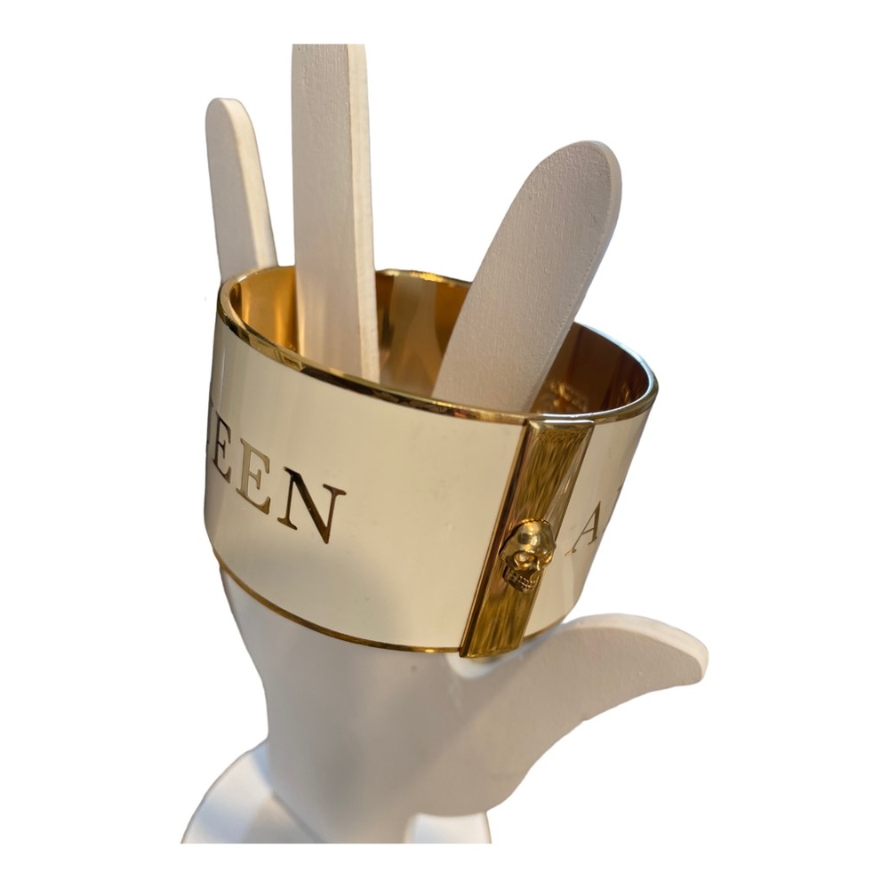 Alexander McQueen Name Logo Skull Cream & Gold Wide Bangle Cuff Bracelet EUC - Picture 4 of 6